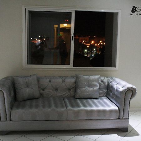 Hotel Saheb Ettabaa チュニス エクステリア 写真