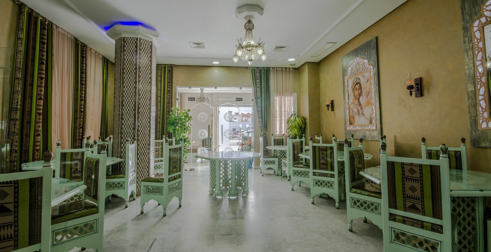 Hotel Saheb Ettabaa チュニス エクステリア 写真